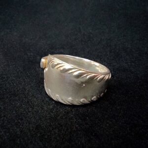 Recycled spoon ring (P)
